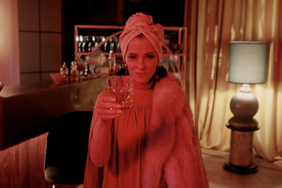 Lindsay Lohan unveiled as the voice of Lovestruck High
